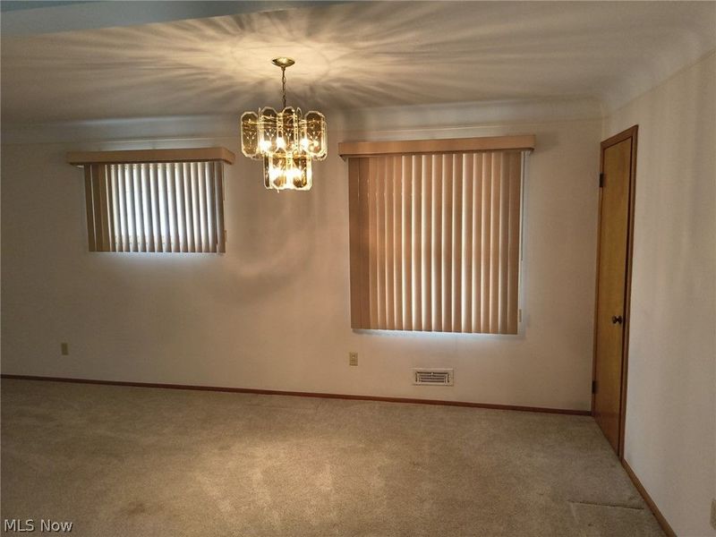 11531 Barrington Boulevard, Parma Heights, OH 44130 Photo 10