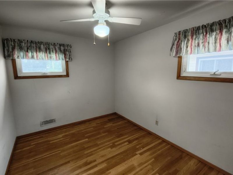 11531 Barrington Boulevard, Parma Heights, OH 44130 Photo 14