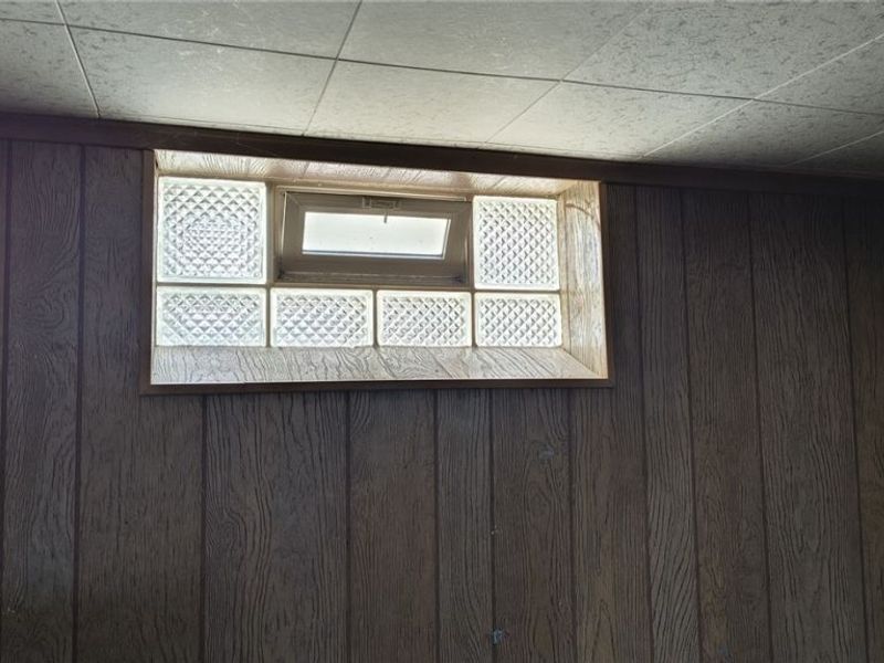 11531 Barrington Boulevard, Parma Heights, OH 44130 Photo 24