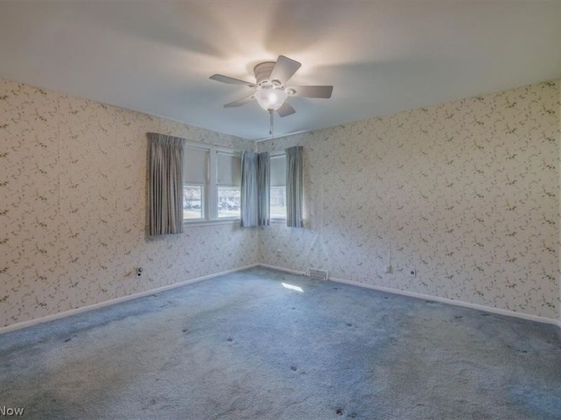 2142 Waynoka Road, Euclid, OH 44117 Photo 12