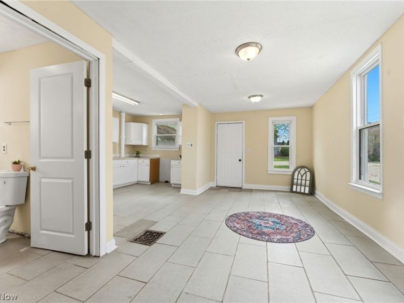 703 Arlington Avenue SW, Canton, OH 44706 Photo 11