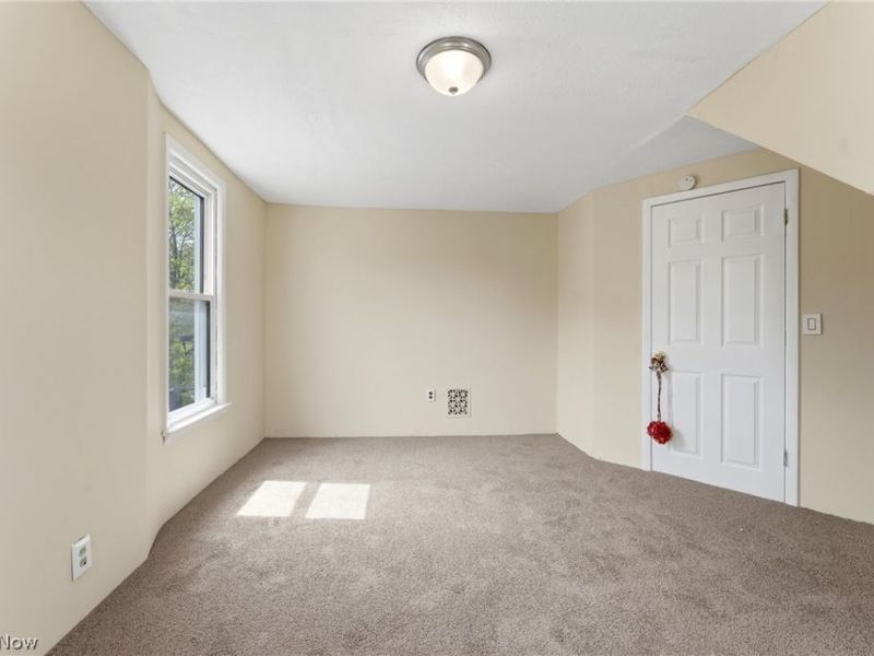 703 Arlington Avenue SW, Canton, OH 44706 Photo 8