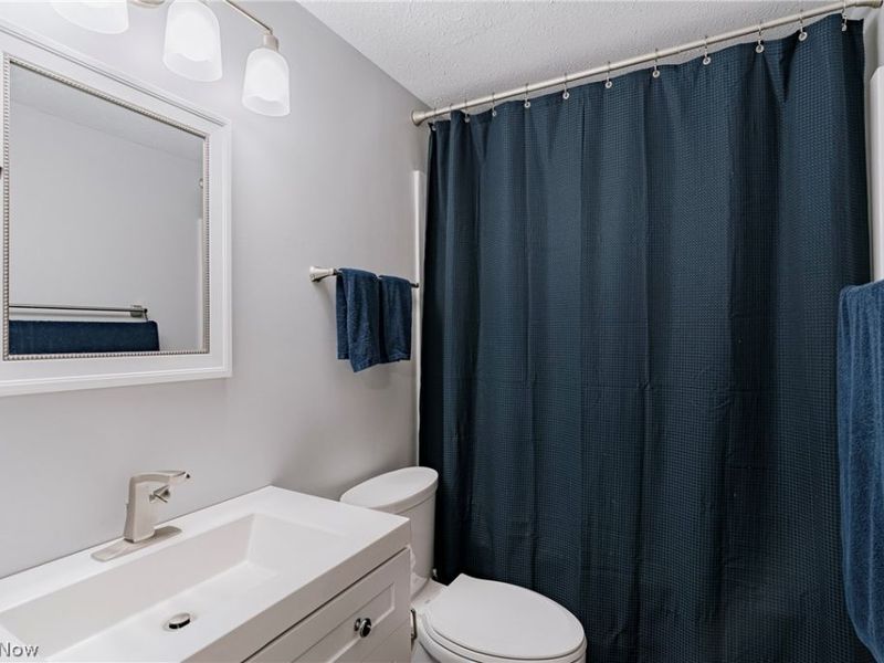 10220 Belmeadow Drive, Twinsburg, OH 44087 Photo 17