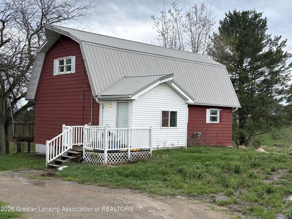 8078 N Hartel Road, Grand Ledge, MI 48837