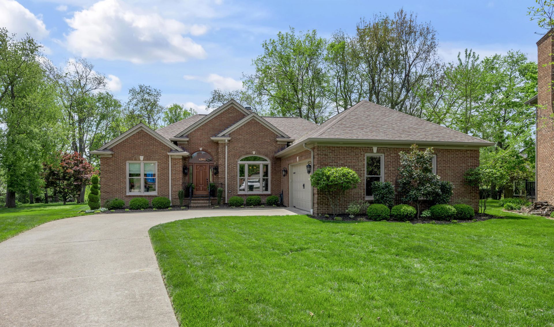 3128 Weymouth Court, Lexington, KY 40509 Main Photo