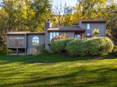 7030 Birchwood Drive, La Crescent, MN 55947