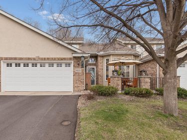 9121 Meadow Place, Savage, MN 55378