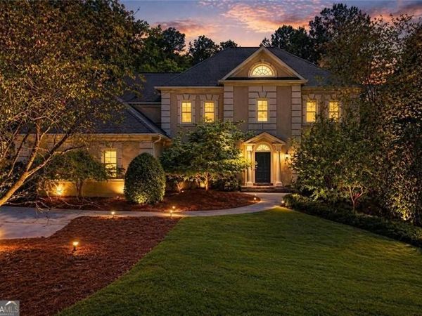 3610 Mansions Parkway, Berkeley Lake, GA 30096