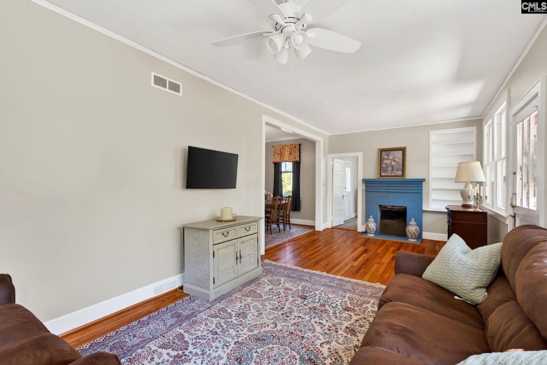 303 Tyler Street Photo 15