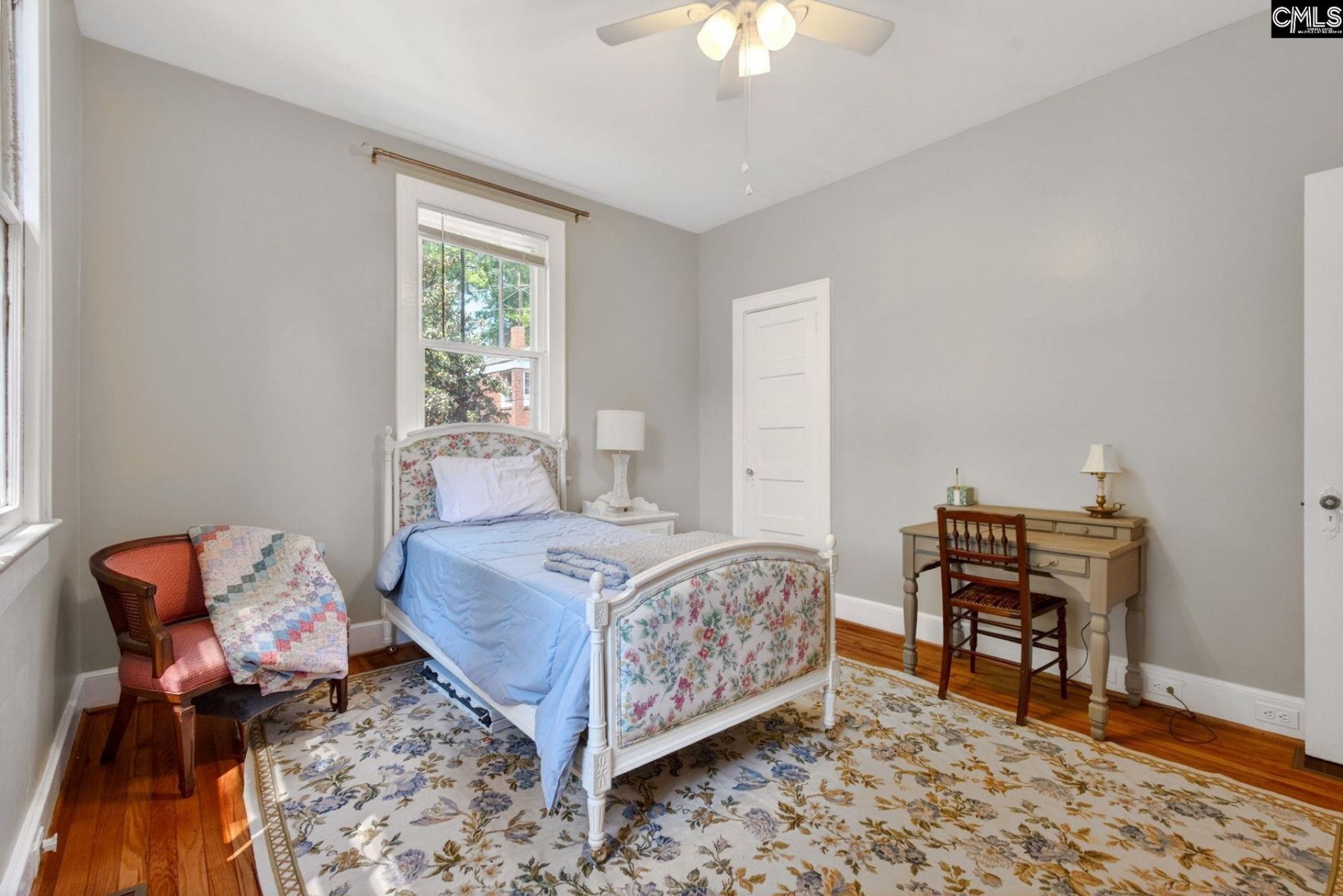 303 Tyler Street Photo 31