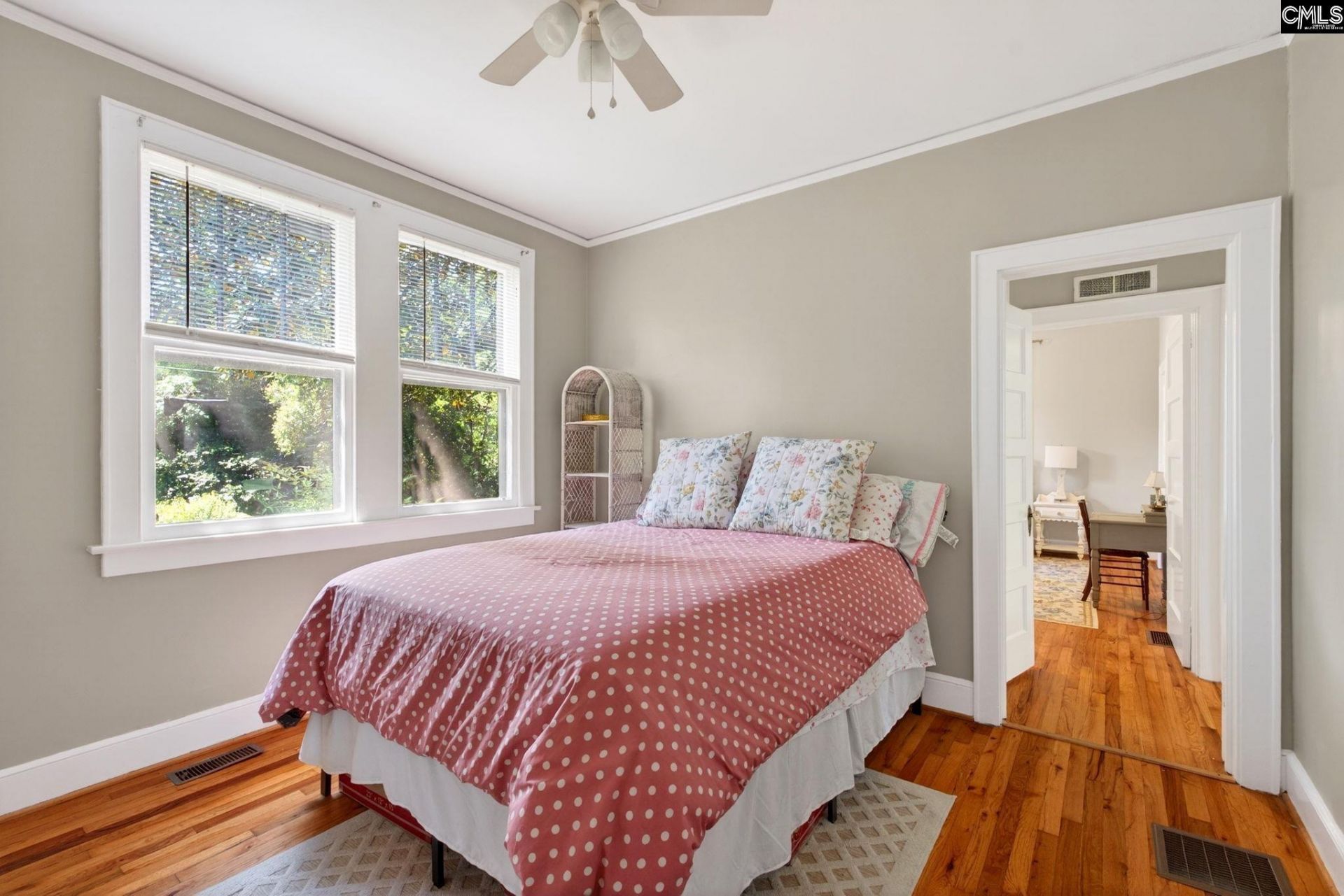 303 Tyler Street Photo 34