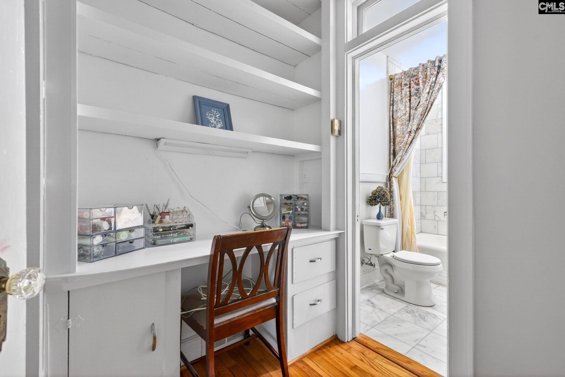 303 Tyler Street Photo 36