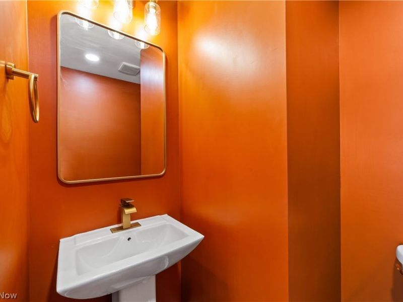 4061 Harwood Road, South Euclid, OH 44121 Photo 17