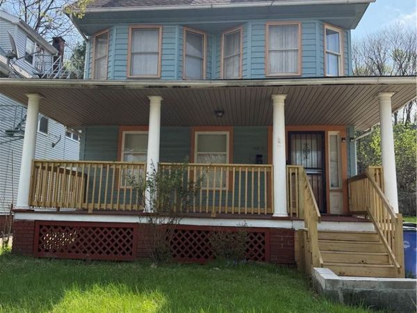 16812 Endora Road , Cleveland, OH 44112