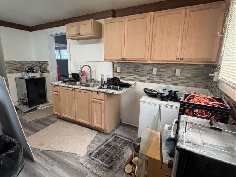 16812 Endora Road, Cleveland, OH 44112 Photo 16