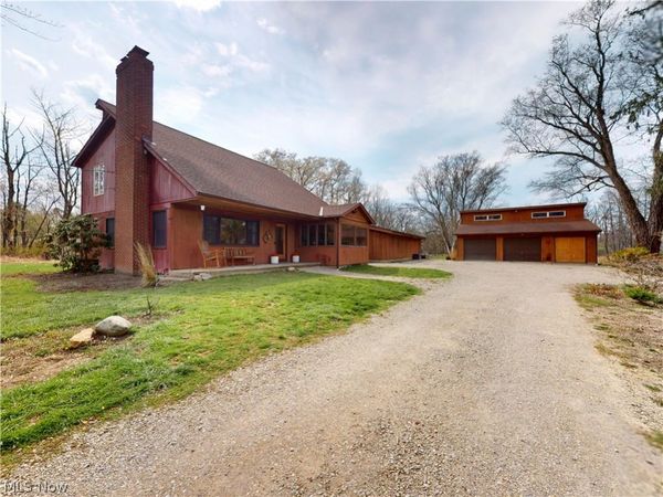 682 Rural Road, Eastlake, OH 44095