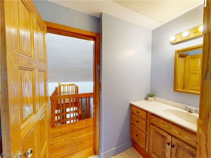 682 Rural Road, Eastlake, OH 44095 Photo 27