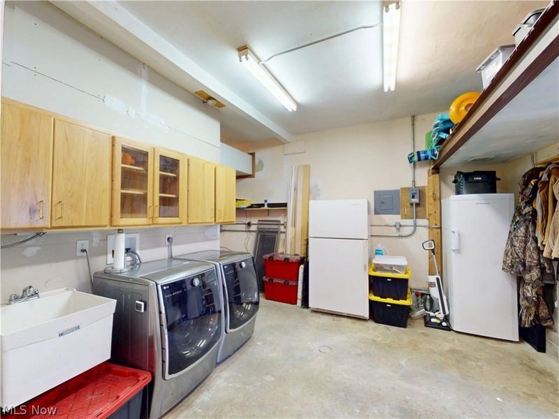 682 Rural Road, Eastlake, OH 44095 Photo 31