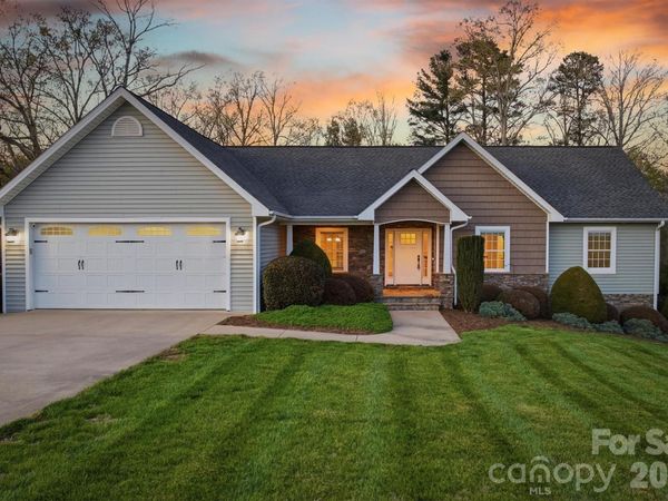 5205 South Oak Circle, Granite Falls, NC 28630