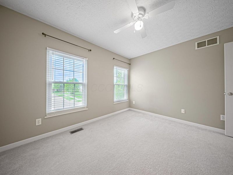 2107 Parklawn Drive, Lewis Center, OH 43035 Photo 32