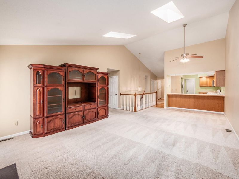 179 Hanover Court, Delaware, OH 43015 Photo 10