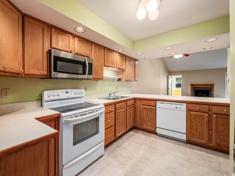 179 Hanover Court, Delaware, OH 43015 Photo 17