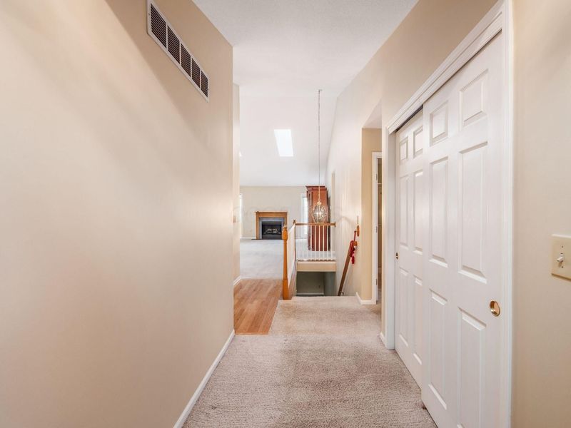 179 Hanover Court, Delaware, OH 43015 Photo 4