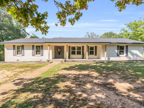 127 E Cherry, Columbus, MS 39702