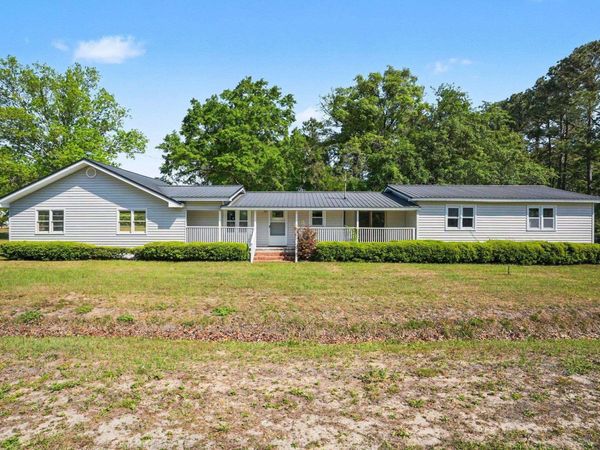 5370 Miracle Ln., Conway, SC 29527