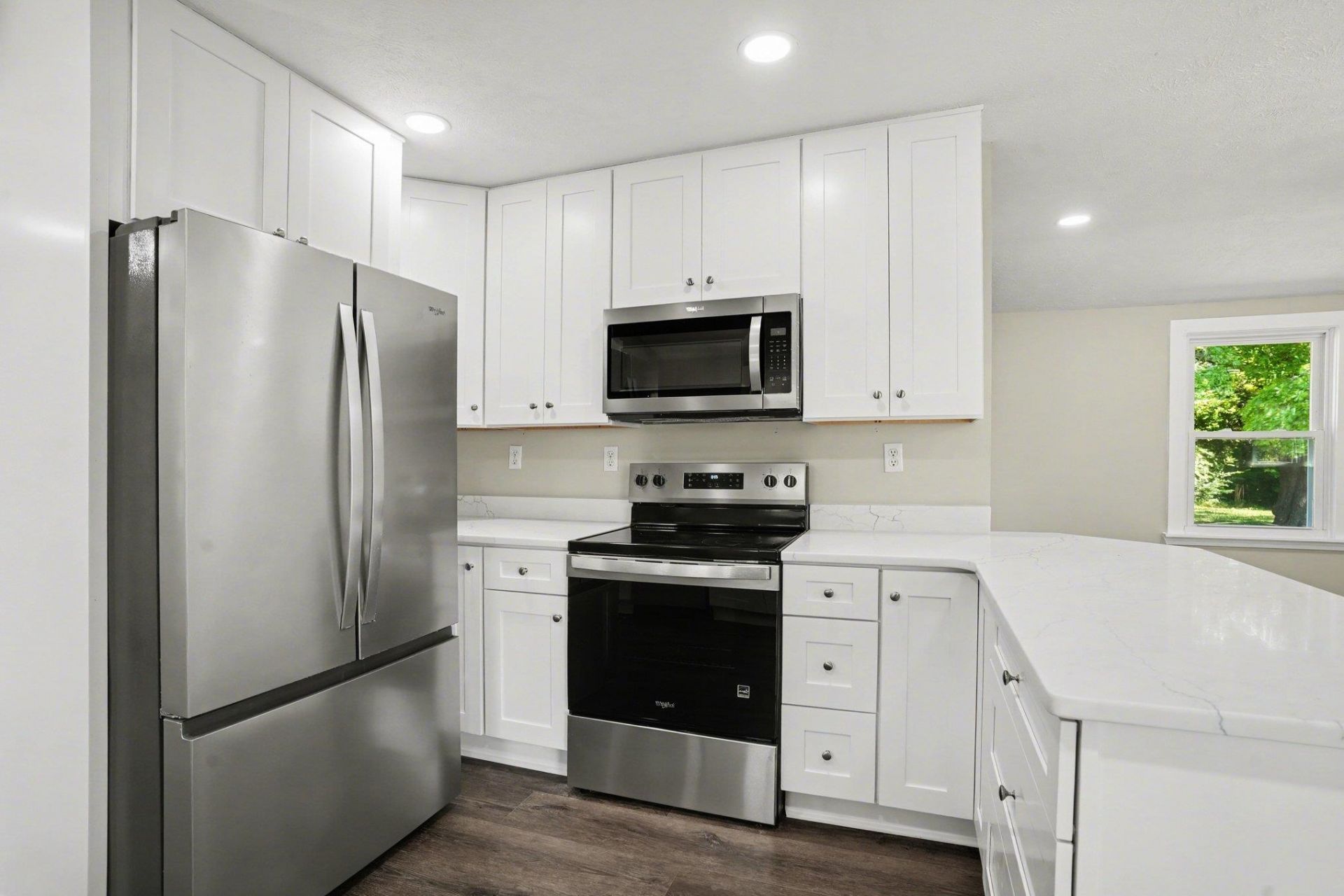 5370 Miracle Ln. Photo 16