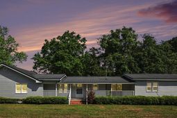 5370 Miracle Ln. photo 4