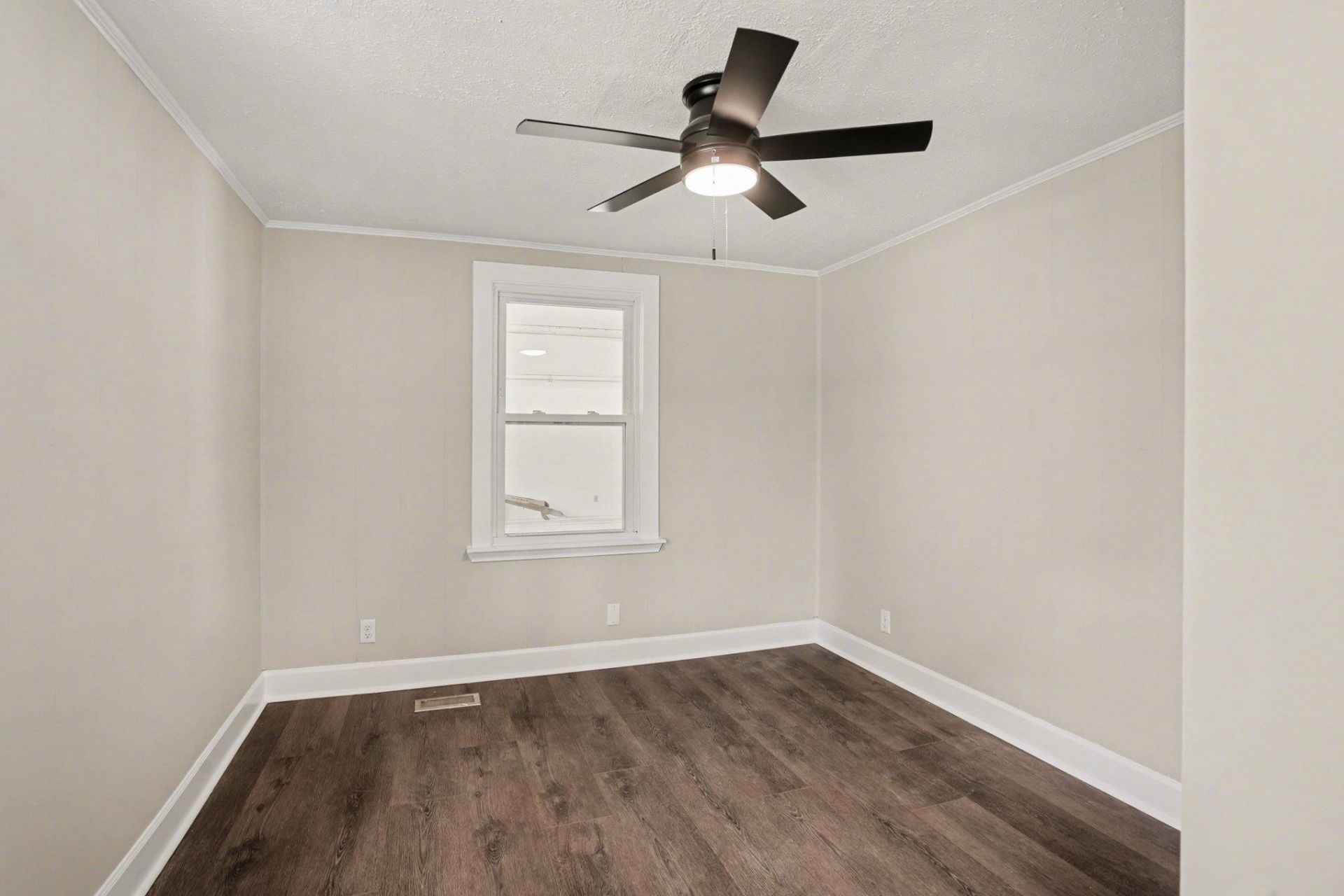 5370 Miracle Ln. Photo 27