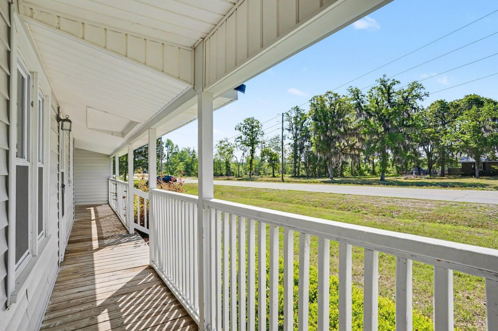 5370 Miracle Ln. Photo 5