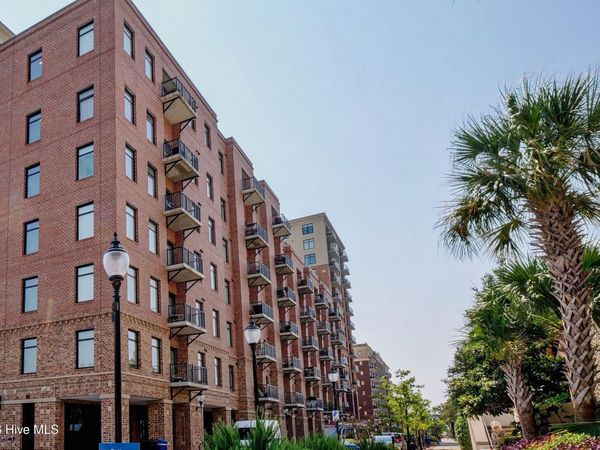 10 Grace Street, Unit 504, Wilmington, NC 28401