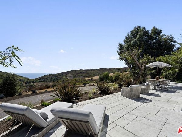 3065 S S Foose Road, Malibu, CA 90265
