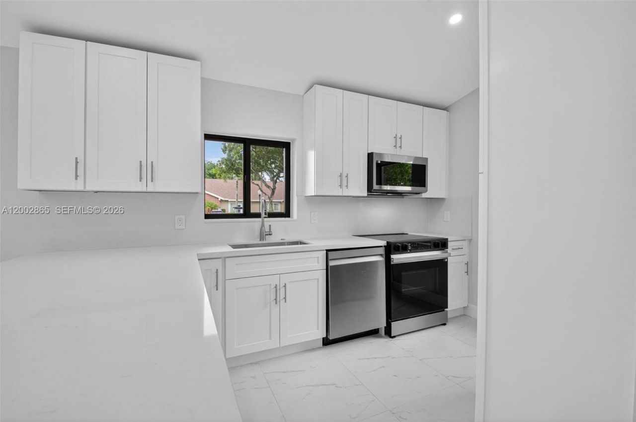 8067 Summerbreeze Ln, Boca Raton, FL 33496 Photo