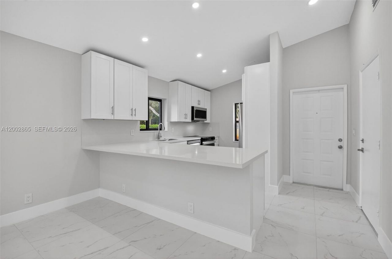 8067 Summerbreeze Ln, Boca Raton, FL 33496 Photo