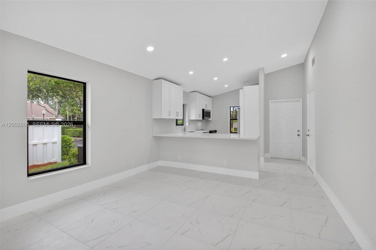 8067 Summerbreeze Ln, Boca Raton, FL 33496 Photo