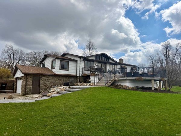 255 Lane 220 Lake Gage, Angola, IN 46703