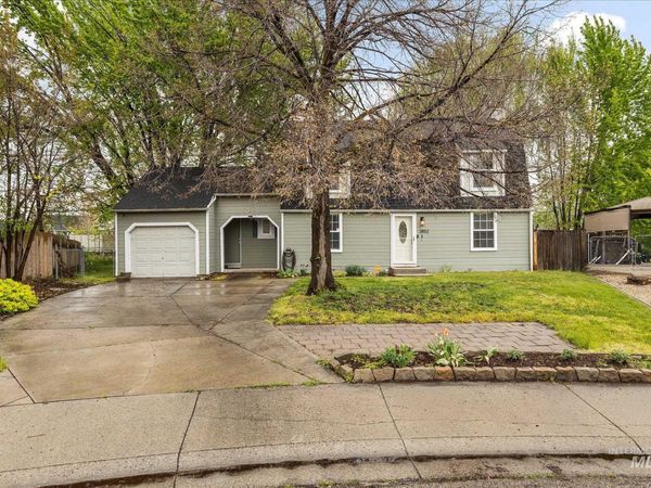 2852 NW 14th St, Meridian, ID 83646