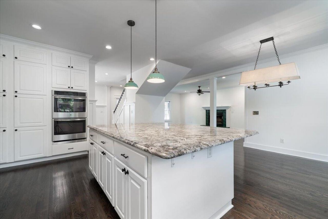 657 Gate Post Drive Photo 6