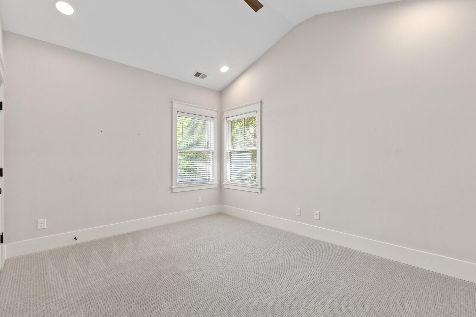 753 Mccants Drive Photo 25