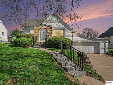 3910 M Street, Omaha, NE 68107