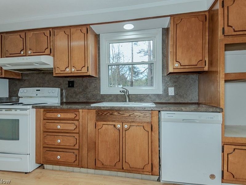 18890 Maplewood Lane, Chagrin Falls, OH 44023 Photo 17