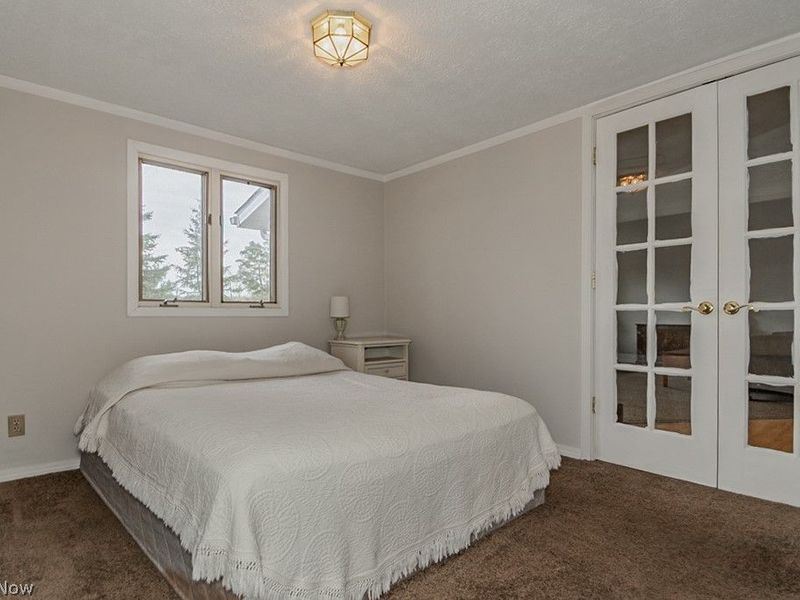 18890 Maplewood Lane, Chagrin Falls, OH 44023 Photo 25