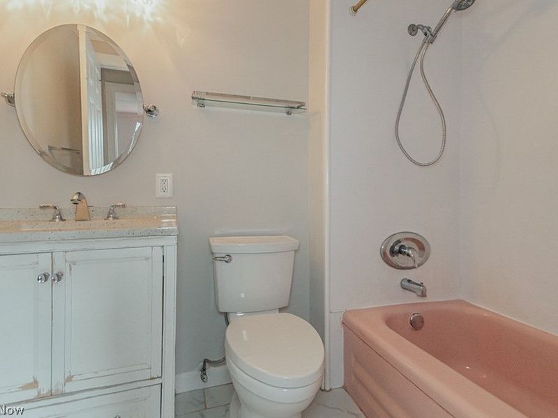 18890 Maplewood Lane, Chagrin Falls, OH 44023 Photo 32