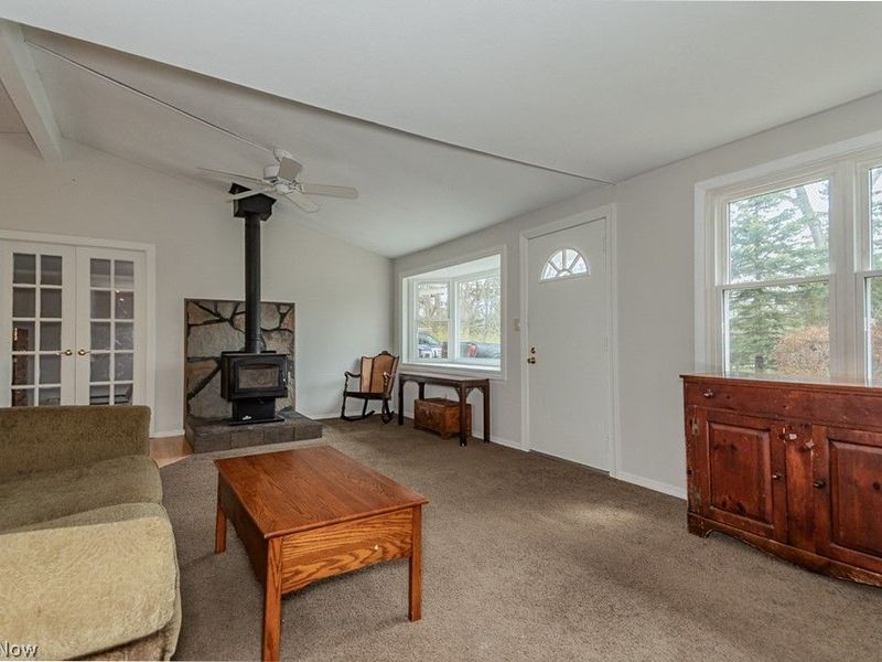 18890 Maplewood Lane, Chagrin Falls, OH 44023 Photo 8