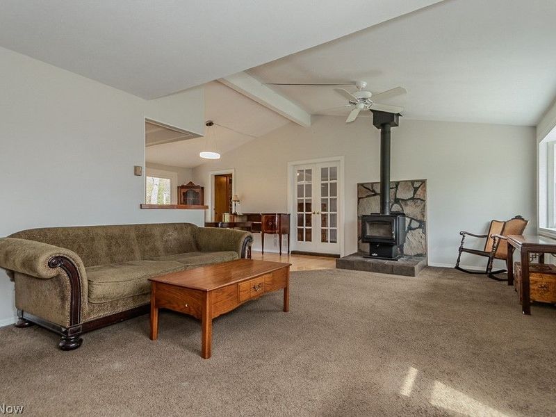 18890 Maplewood Lane, Chagrin Falls, OH 44023 Photo 9