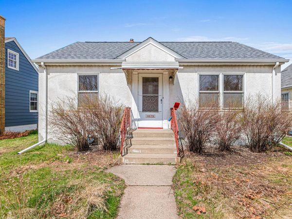 1075 Seminary Avenue, Saint Paul, MN 55104