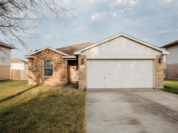 429 Blackman TRL , Hutto, TX 78634